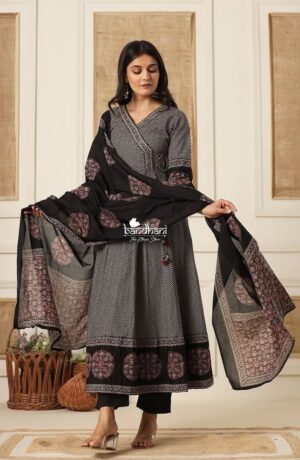 Anarkali kurta set